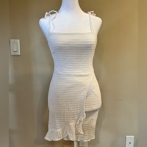 White Seersucker Summer Dress Size Small